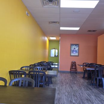 Roberto’s Taco Shop - Lubbock 34th St - Interior - Tacos Near Me - Lubbock, Texas Roberto’s Taco Shop - Lubbock 34th St - Interior - Tacos Near Me - Lubbock, Texas