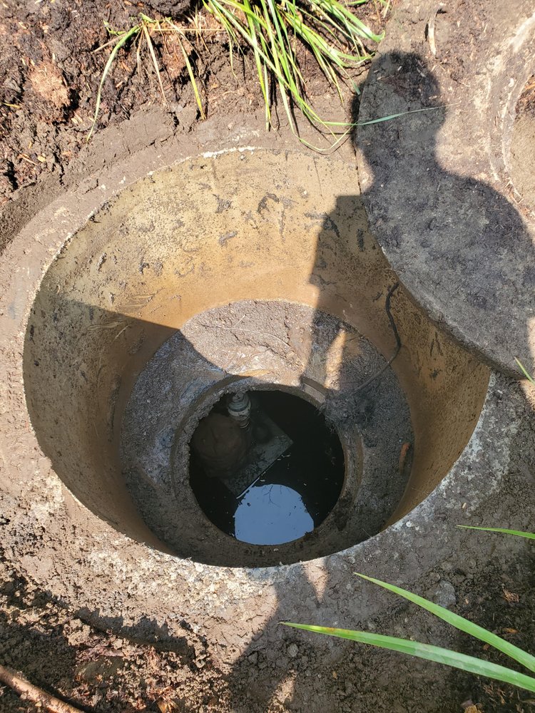 Slide of Brunt Bottomfeeders Septic Pumping