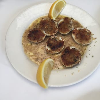 Park Side Restaurant - Baked Clams - Italian Near Me - Corona, New York Park Side Restaurant - Baked Clams - Italian Near Me - Corona, New York