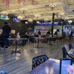 S2 City Grill & Daiquiri Bar
