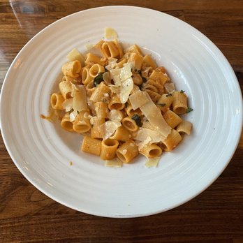 Spritzery - Rigatoni Ala Vodka with Italian Sausage - Italian Near Me - Pittsburgh, Pennsylvania Spritzery - Rigatoni Ala Vodka with Italian Sausage - Italian Near Me - Pittsburgh, Pennsylvania