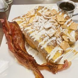 Cinnamon Toast Crunch Breakfast Bowl