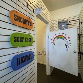 Snoopy's Surf Shop - Souvenir Shops Near Me - Haleiwa, Hawaii Snoopy's Surf Shop - Souvenir Shops Near Me - Haleiwa, Hawaii