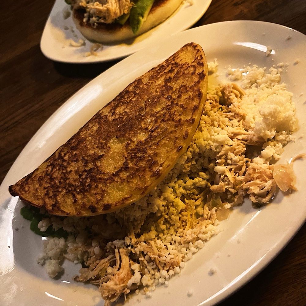 Arepa Lady - Arepa de Choclo -chicken & avocado/ Arepa de Queso with chicken & avocado - Colombian Near Me - Jackson Heights, New York Arepa Lady - Arepa de Choclo -chicken & avocado/ Arepa de Queso with chicken & avocado - Colombian Near Me - Jackson Heights, New York