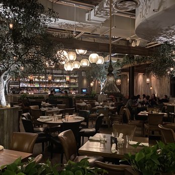 Aba - Main seating area - Mediterranean Near Me - Chicago, Illinois Aba - Main seating area - Mediterranean Near Me - Chicago, Illinois