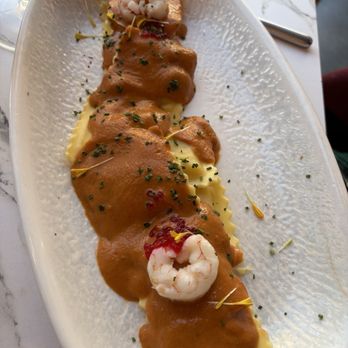 La Malvaloca - Cod ravioli with shrimp. Tasty but cold. - Tapas Bars Near Me - Seville, SE