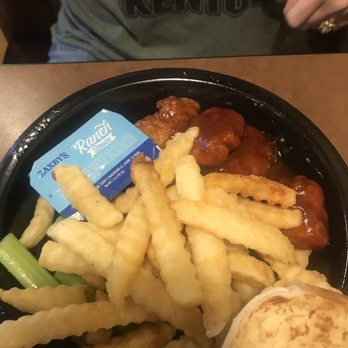 Zaxbys - 5 piece combo - Fast Food Near Me - Shelbyville, Kentucky Zaxbys - 5 piece combo - Fast Food Near Me - Shelbyville, Kentucky