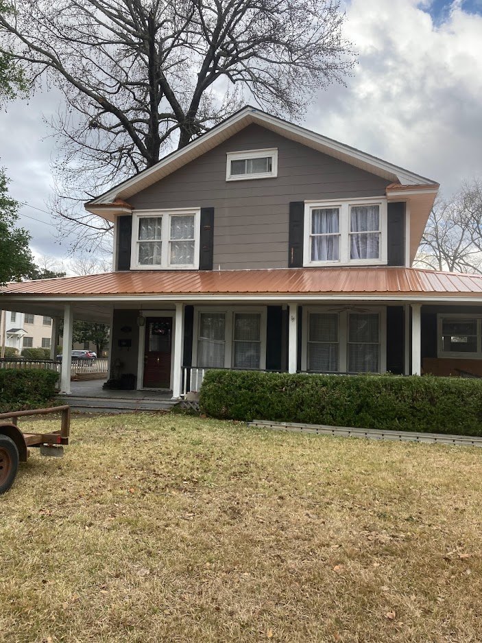 Slide of DB roofing services