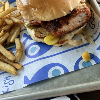 Lucky Fish Beach Bar & Grill - Seafood Near Me - Pompano Beach, Florida