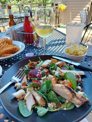 Open Range Grill, 1 Golfview Ln, Sugar Grove, IL 60554, US - MapQuest