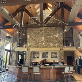 Niner Wine Estates - Inside tasting room - Wine Tasting Room Near Me - Paso Robles, California