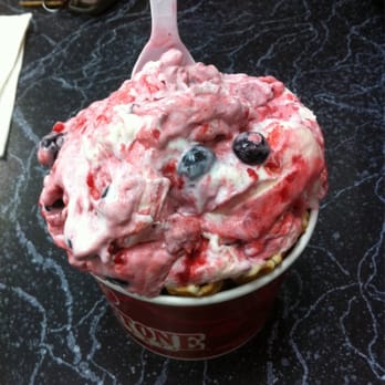 Cold Stone Creamery - Berry Berry Good - Ice Cream & Frozen Yogurt Near Me - Augusta, Georgia