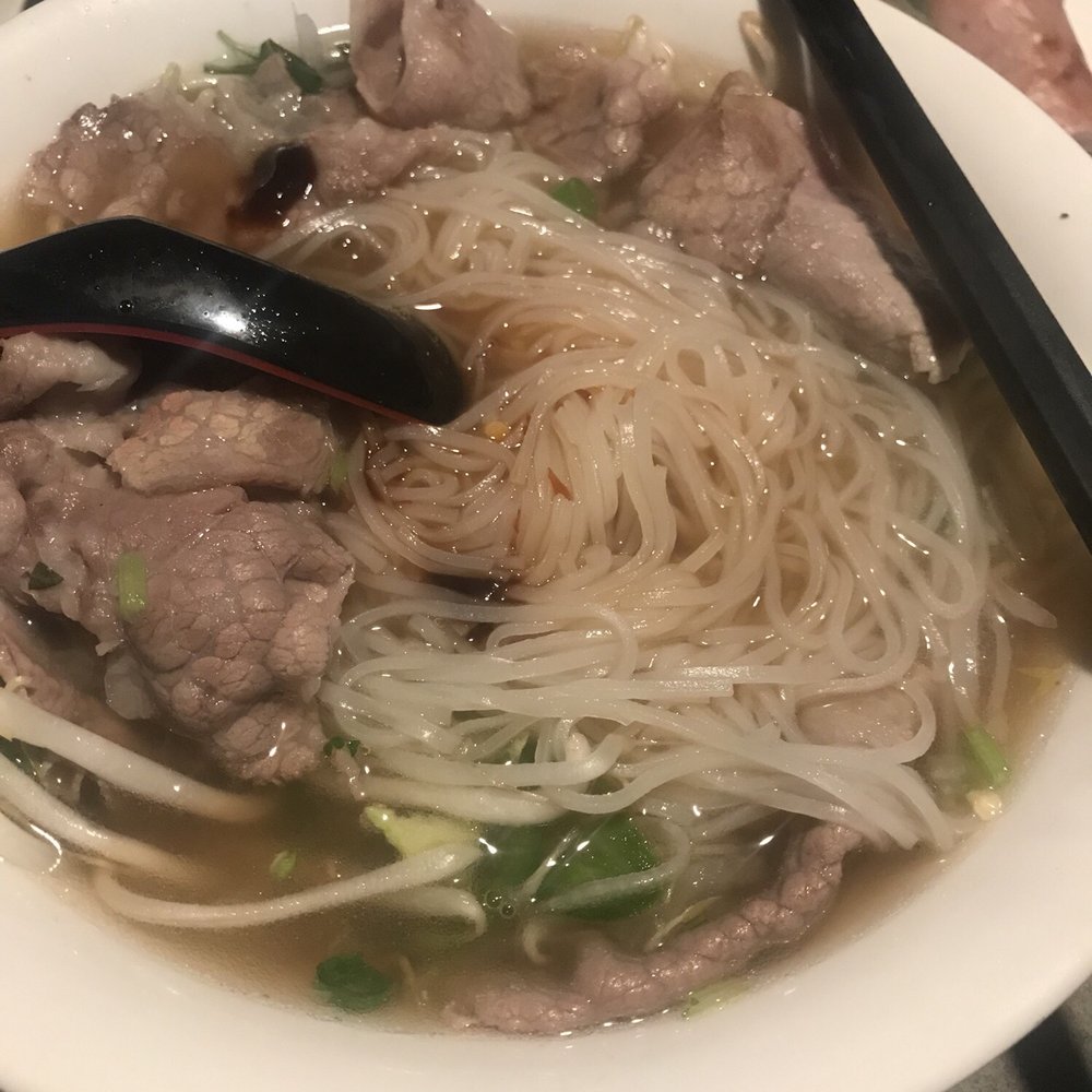 Vietnam House - Number 10 pho- combo with meats of filets, tendon and meatball - Vietnamese Near Me - Alameda, California Vietnam House - Number 10 pho- combo with meats of filets, tendon and meatball - Vietnamese Near Me - Alameda, California