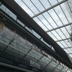 HUGO BOSS