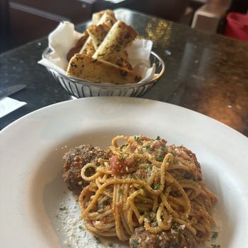 Roxanne Cafe - The Special Spaghetti and Meatballs a must have - Italian Near Me - San Francisco, California