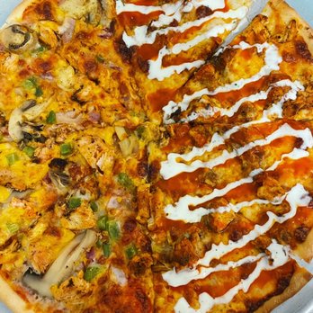 Memphis Pizza Cafe - 1/2 Cajun chicken + 1/2 buffalo chicken - Pizza Near Me - Memphis, Tennessee