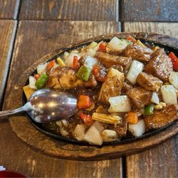 Sizzling Tofu w/Black Pepper Sauce