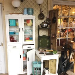 A & W Antique Mall
