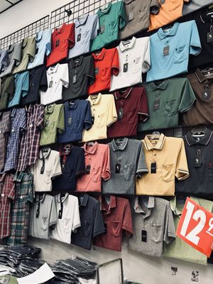 Santee Alley by null