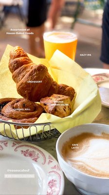 Rose's Cafe by null