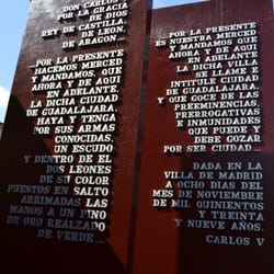 Escudo de Armas - Designios reales.