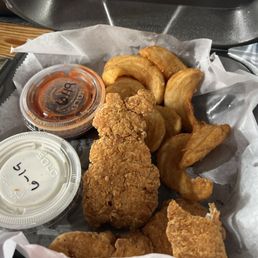 Chicken tender meal after I devoured! Chicken tender meal after I devoured!