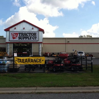 Tractor Supply - staff was good to point out clearance items when interacting with customers. they found me some good deals on stuff i was looking for - Department Stores Near Me - Macedon, New York Tractor Supply - staff was good to point out clearance items when interacting with customers. they found me some good deals on stuff i was looking for - Department Stores Near Me - Macedon, New York