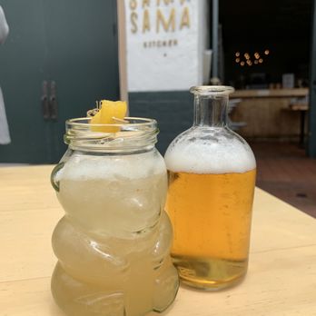 Sama Sama Kitchen - Honey-pot-drop-top - Cocktail Bars Near Me - Santa Barbara, California