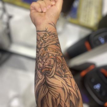 Wulf Tattoos - Broly legendary super saiyan - Tattoo Near Me Wulf Tattoos - Broly legendary super saiyan - Tattoo Near Me