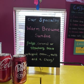 Desserted Island - Ice Cream & Frozen Yogurt Near Me - Corpus Christi, Texas