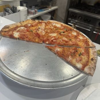 Pizza and Pasta Bar - The pizza with DRIED basil....literal pinch for $45...rough day. - Pizza Near Me - Seattle, Washington Pizza and Pasta Bar - The pizza with DRIED basil....literal pinch for $45...rough day. - Pizza Near Me - Seattle, Washington