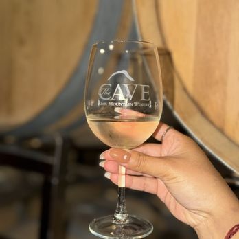 Oak Mountain Winery - Wineries Near Me - Temecula, California