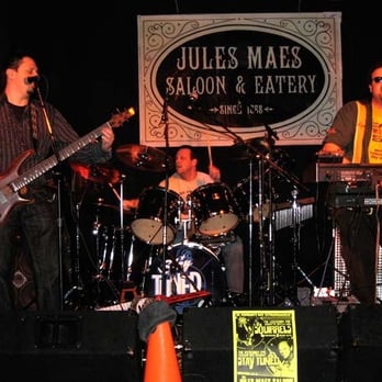 Jules Maes Saloon - Stay Tuned (www.staytunedtheband.com) at Jules Mae, March '08 - Comfort Food Near Me - Seattle, Washington