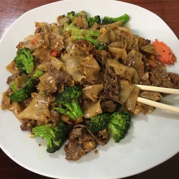 Saigon Flavor - Some of the best Pad see ew I've ever had. - Vietnamese Near Me - Ridgecrest, California Saigon Flavor - Some of the best Pad see ew I've ever had. - Vietnamese Near Me - Ridgecrest, California