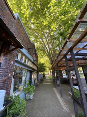 The Pocket Pub by null