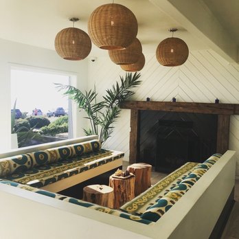Cambria Beach Lodge - Hotels Near Me - Cambria, California