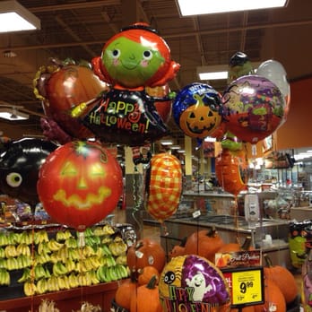 Winn Dixie - Halloween's around the corner - Grocery Near Me - Plantation, Florida