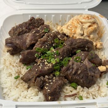 Da Bald Guy - Boneless kalbi - Food Trucks Near Me - Kahuku, Hawaii Da Bald Guy - Boneless kalbi - Food Trucks Near Me - Kahuku, Hawaii