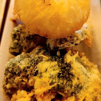 Nobuya - Massivevserving of Tempura vegetables,  excellent preparation, light crispy batter. - Sushi Bars Near Me - Pleasant Hill, California