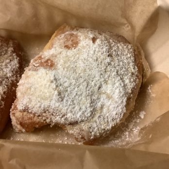 Beignets du Monde - Amazingly made Beignets - Desserts Near Me - Hawthorne, California