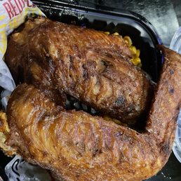 Lemon pepper Fried Turkey Wing Dinner Lemon pepper Fried Turkey Wing Dinner