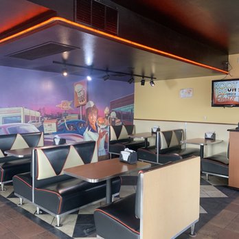 A&W Restaurant - Dining area - Burgers Near Me - Windsor, Wisconsin