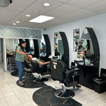 Magical Brows - Inside threading salon - Threading Services Near Me - Orange, California Magical Brows - Inside threading salon - Threading Services Near Me - Orange, California