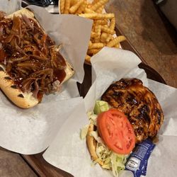 Gemato's Wood Pit BBQ - Worth - Grilled Chicken Sandwich , Pulled Pork Sandwich, French Fries