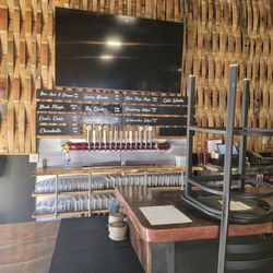 Thirsty Barrel Brewing - Inside bar area