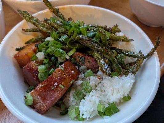 Foo Asian Street Food by null