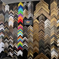 Stephanie's Art Gallery & Custom Picture Framing