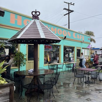 Honeymoon Cafe - Outside - Breakfast & Brunch Near Me - Pismo Beach, California Honeymoon Cafe - Outside - Breakfast & Brunch Near Me - Pismo Beach, California