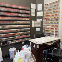 Nails By Tan - Inside