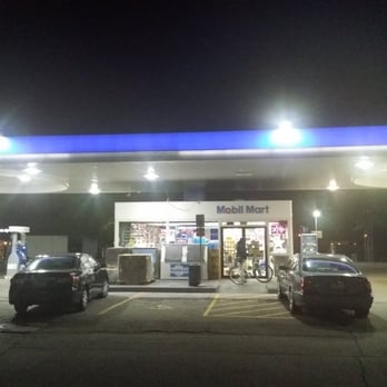 J & T Mobil - Store front - Gas Stations Near Me - Morton Grove, Illinois J & T Mobil - Store front - Gas Stations Near Me - Morton Grove, Illinois